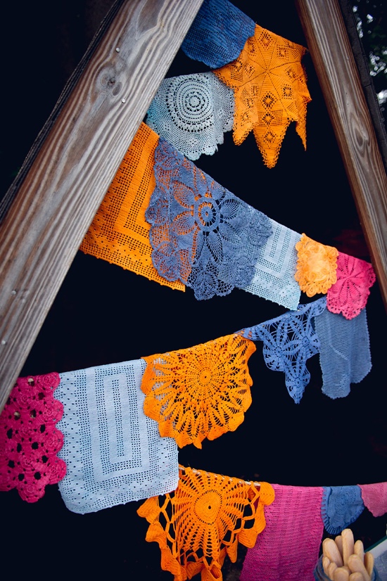colorful-rustic-wedding-fiesta