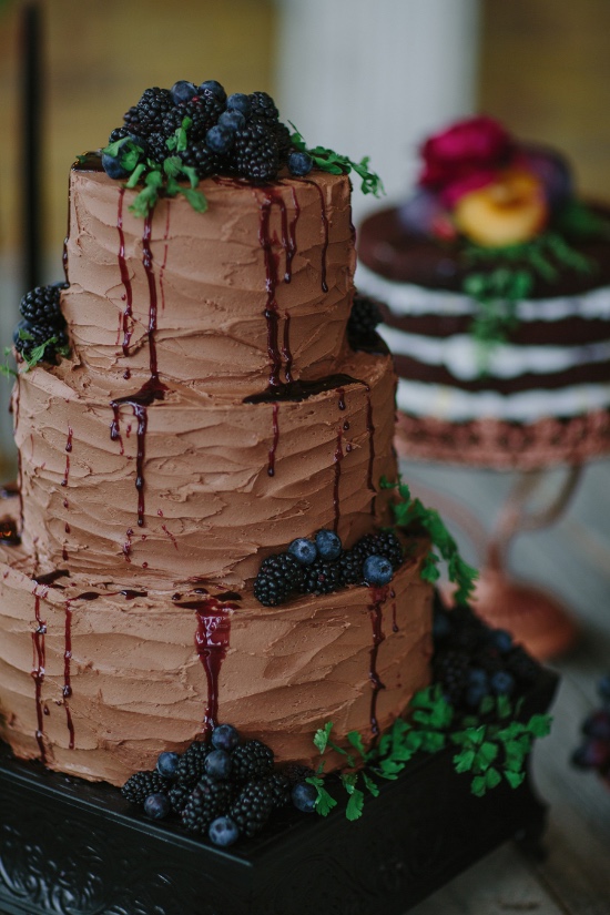 deep-and-luxurious-wedding-ideas