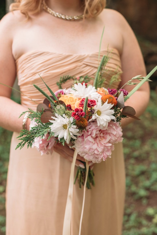 english-garden-diy-backyard-wedding