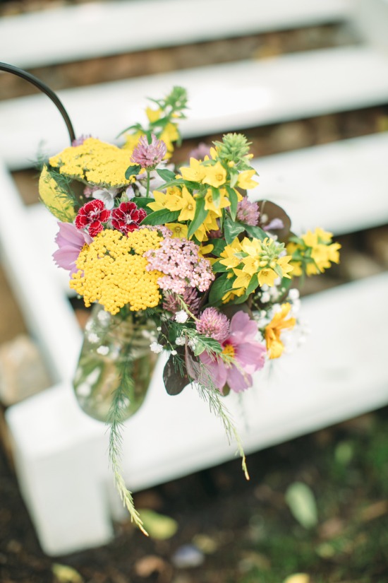 english-garden-diy-backyard-wedding