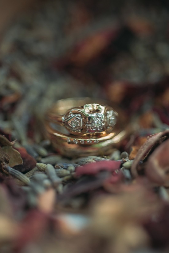 english-garden-diy-backyard-wedding