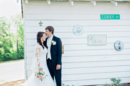forest-wedding-full-of-charm