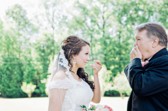 forest-wedding-full-of-charm