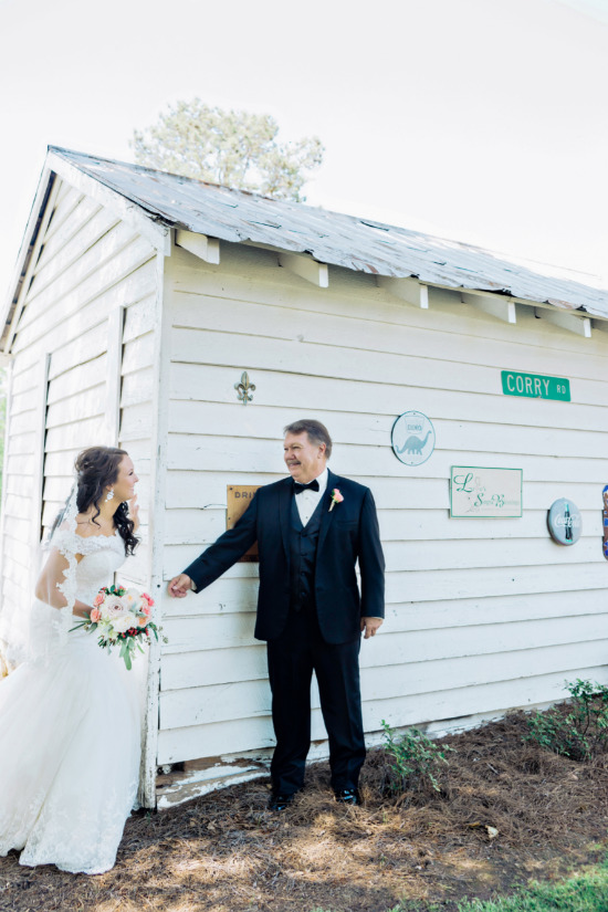 forest-wedding-full-of-charm