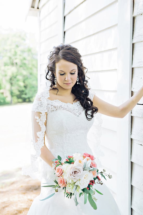 beauitful bridal look @weddingchicks