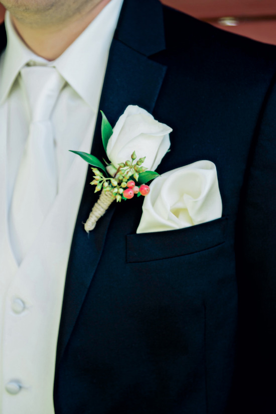 forest-wedding-full-of-charm