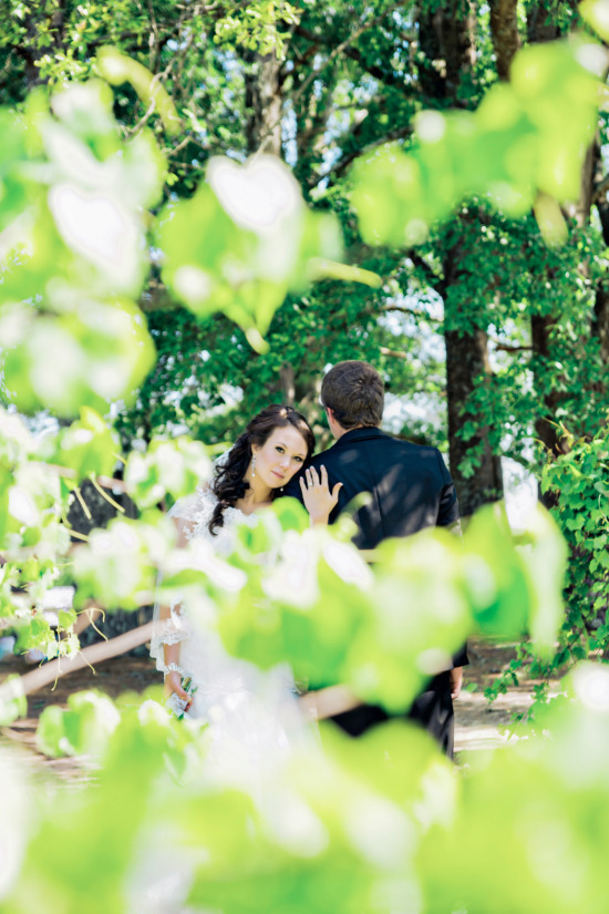 forest-wedding-full-of-charm