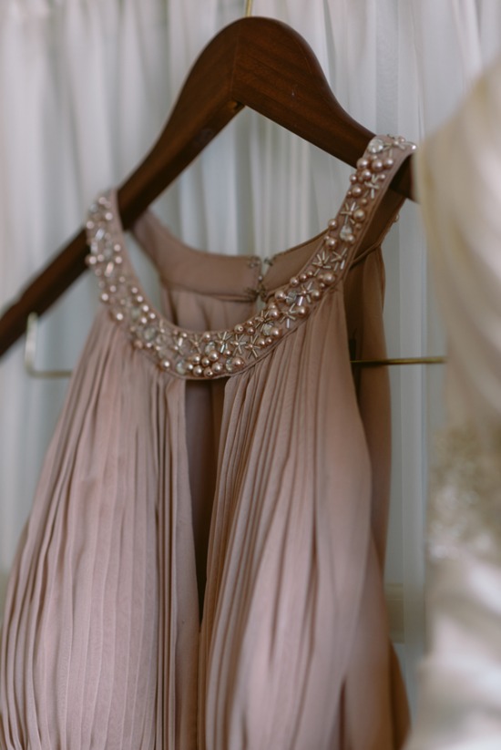 gold-and-teal-beach-wedding