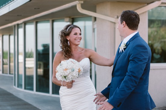 gold-and-teal-beach-wedding