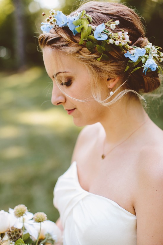 old-fashioned-blue-wedding