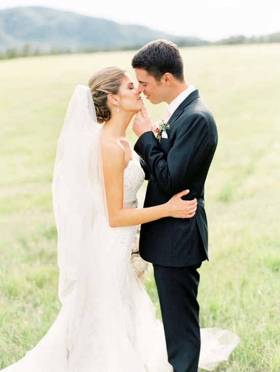 pastel-pink-rustic-chic-wedding