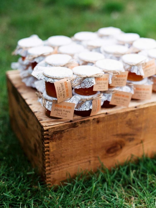 pastel-pink-rustic-chic-wedding