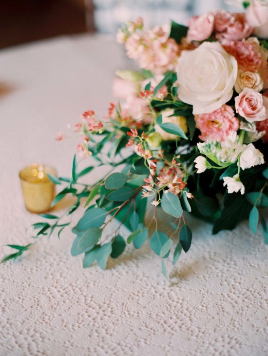 pastel-pink-rustic-chic-wedding