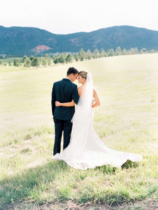 pastel-pink-rustic-chic-wedding