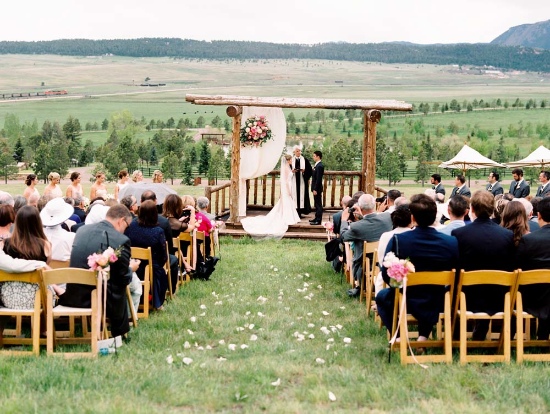 pastel-pink-rustic-chic-wedding