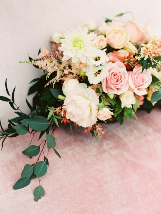 pastel-pink-rustic-chic-wedding