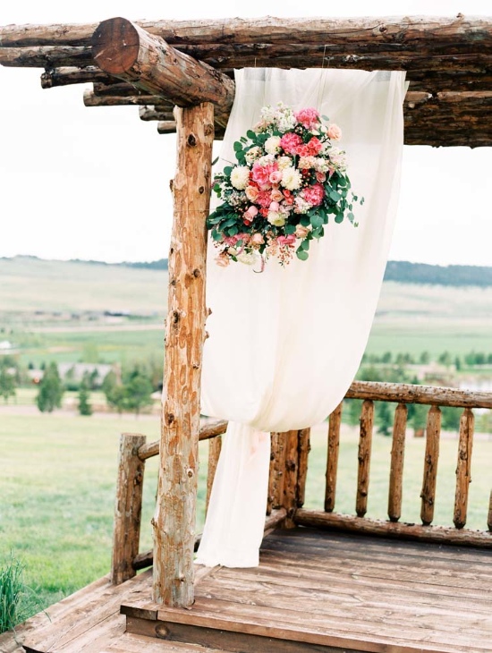 pastel-pink-rustic-chic-wedding