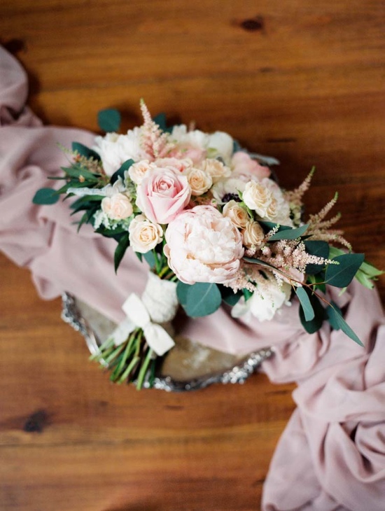 pastel-pink-rustic-chic-wedding