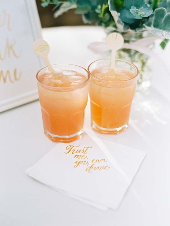 pastel-pink-rustic-chic-wedding
