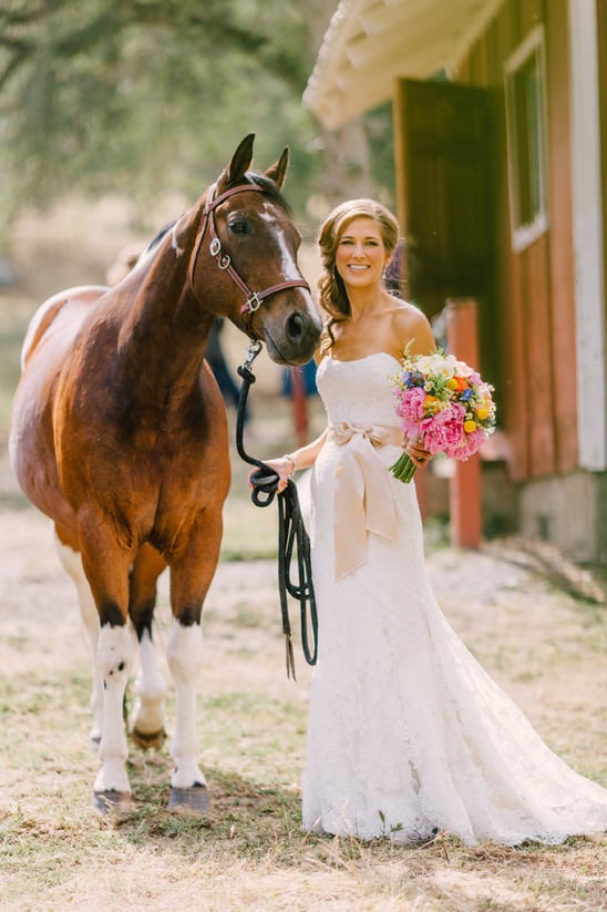 ranch wedding photography @weddingchick