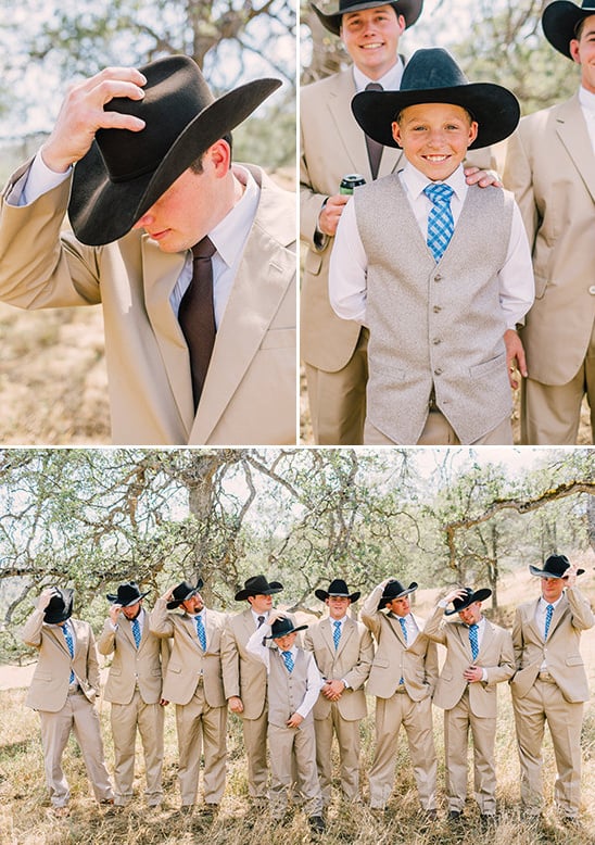 groomsmen in cowboy hats @weddingchicks