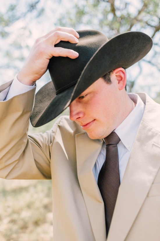 pink-and-blue-cowboy-wedding