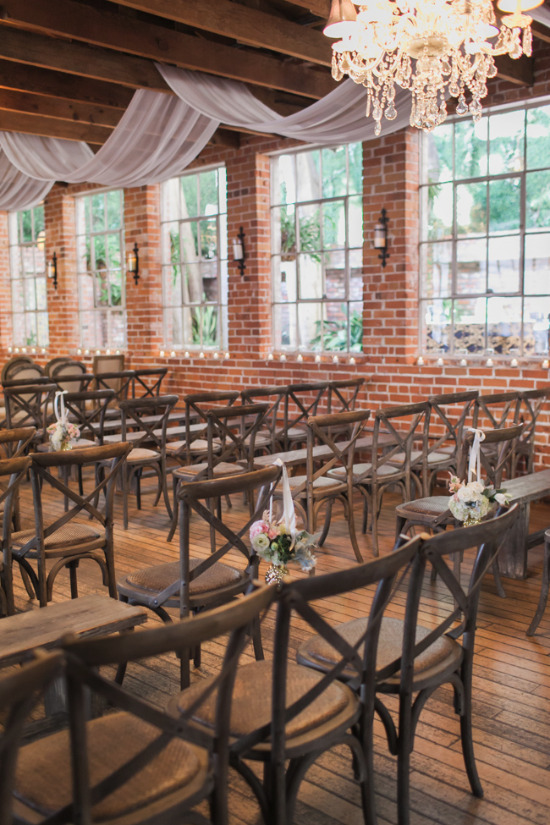 pink-and-gold-vintage-glam-wedding
