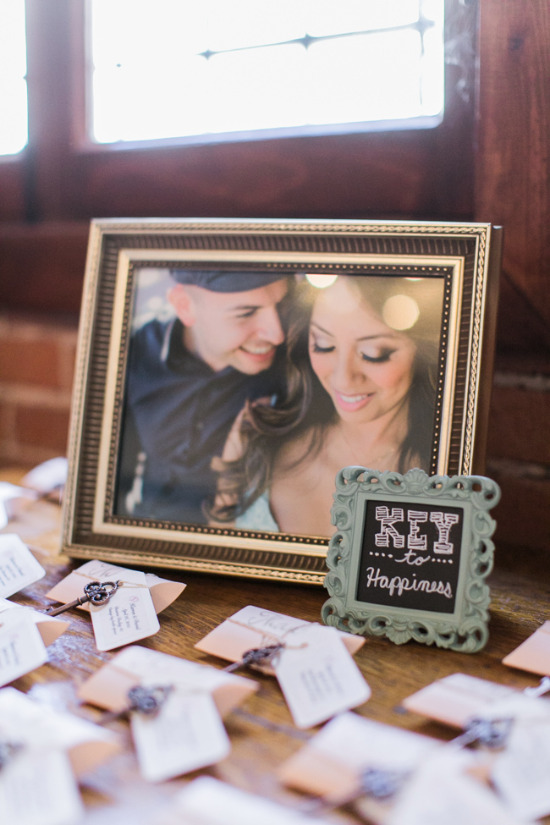 pink-and-gold-vintage-glam-wedding