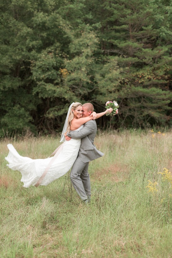 pink-and-grey-vintage-chic-wedding