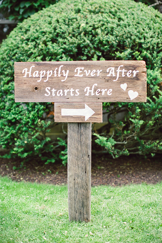 Happily Ever After wedding sign points the right way