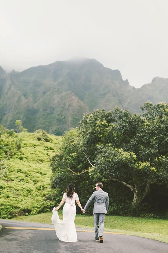 hawaii wedding @weddingchicks
