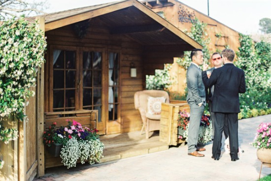 romantic-pink-travel-wedding