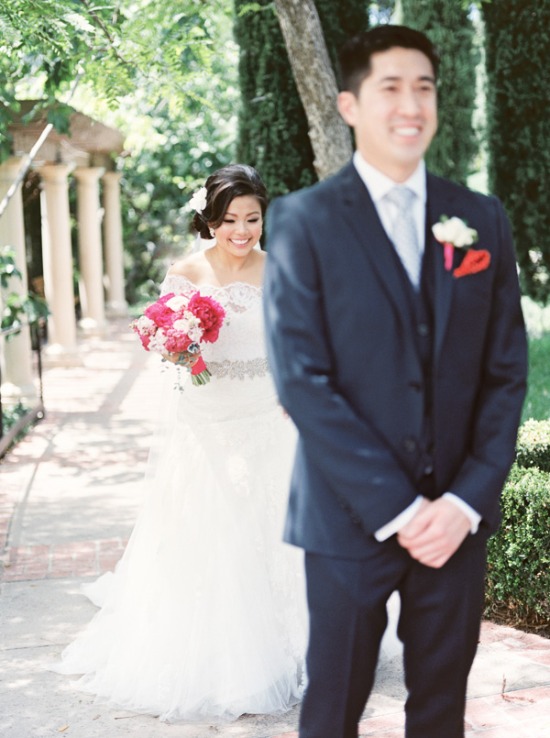 romantic-pink-travel-wedding