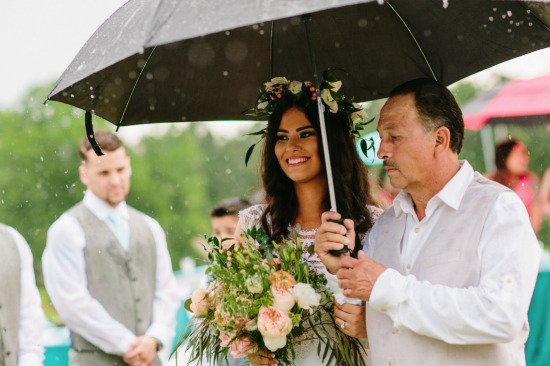 rustic-farm-wedding