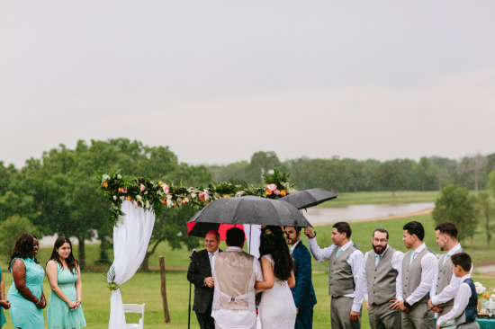 rustic-farm-wedding
