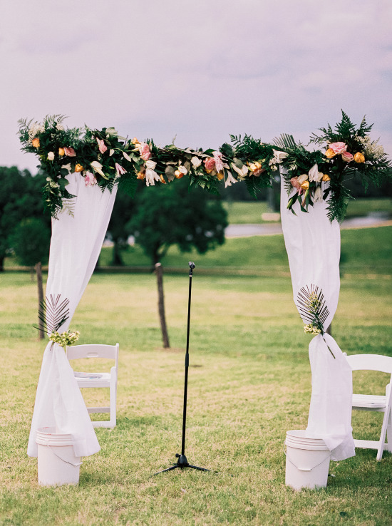 rustic-farm-wedding