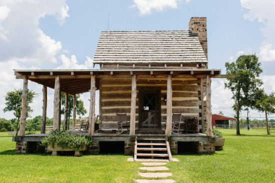 rustic-farm-wedding