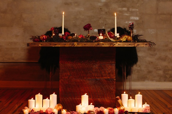 black-red-and-poe-wedding-ideas