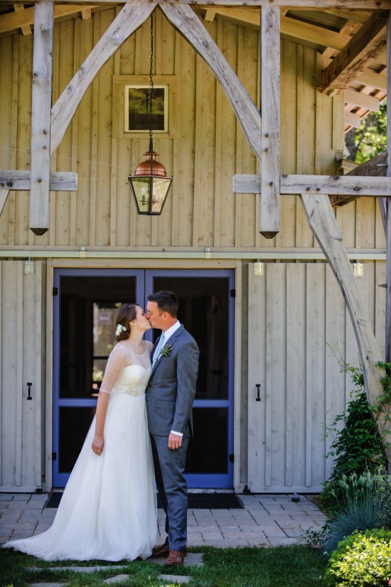 blue-and-green-farm-wedding