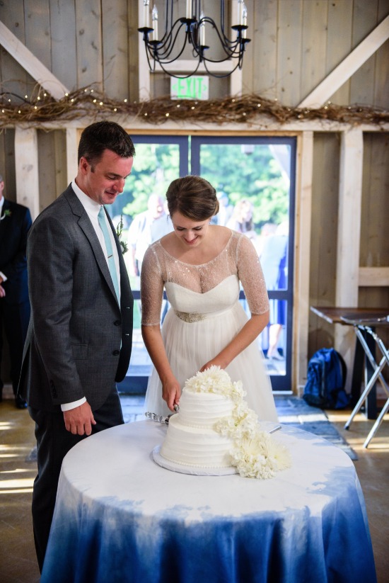 blue-and-green-farm-wedding
