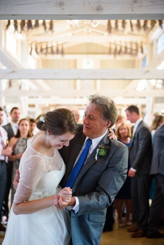 blue-and-green-farm-wedding