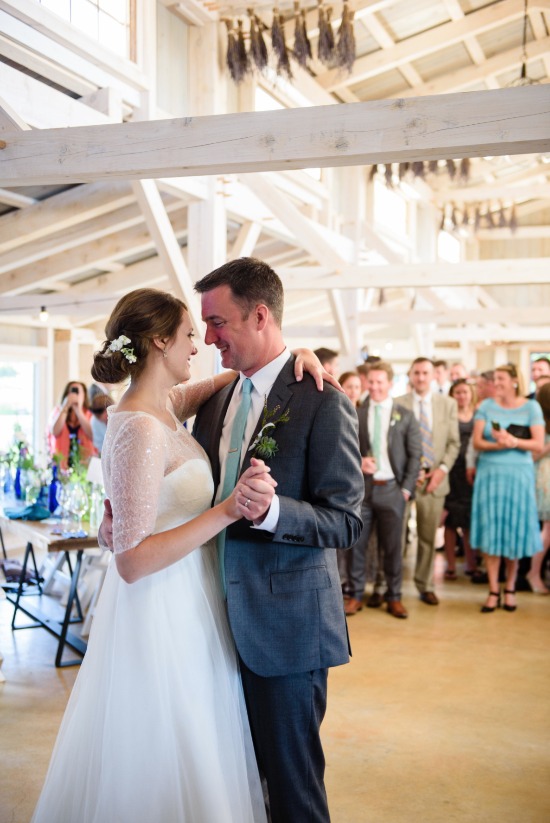 blue-and-green-farm-wedding