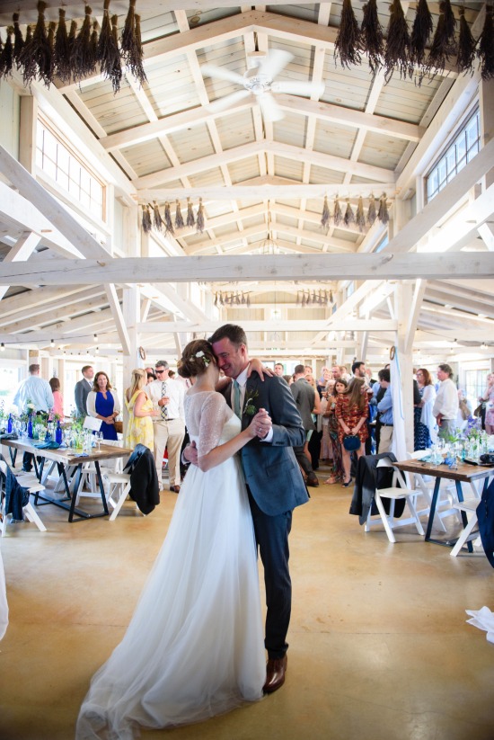 blue-and-green-farm-wedding