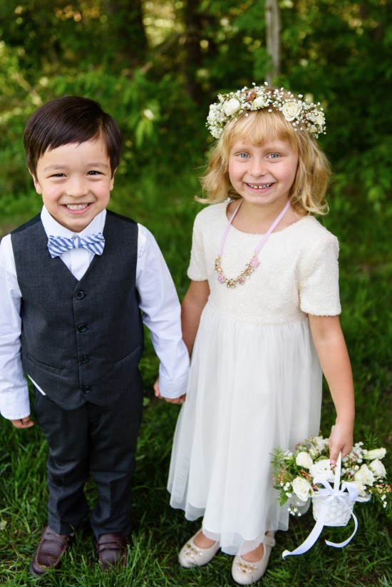 blue-and-green-farm-wedding