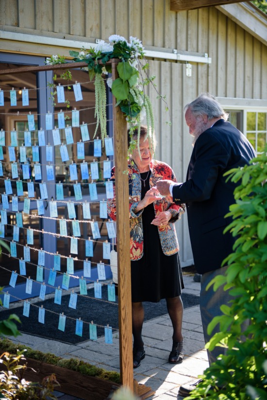 blue-and-green-farm-wedding