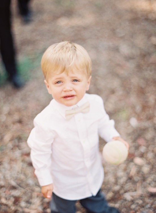 casual-green-and-gold-wedding