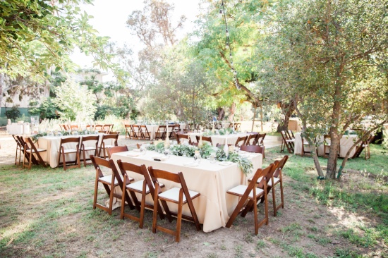 casual-green-and-gold-wedding