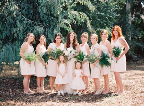 casual-green-and-gold-wedding