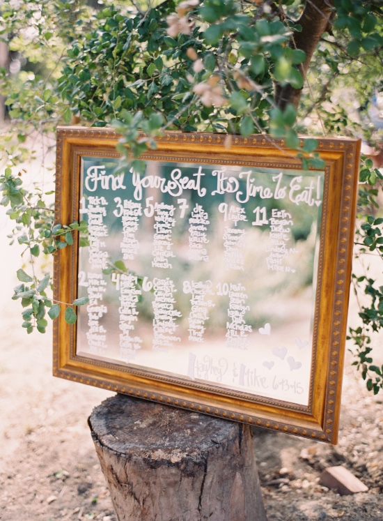 casual-green-and-gold-wedding