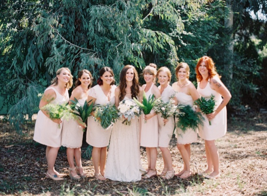 casual-green-and-gold-wedding